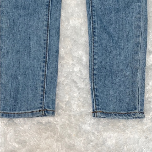 Bullhead low rise skinniest jeans - Picture 4 of 5